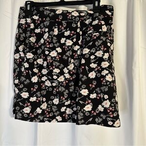 Izod Black Floral A-Line Skirt
